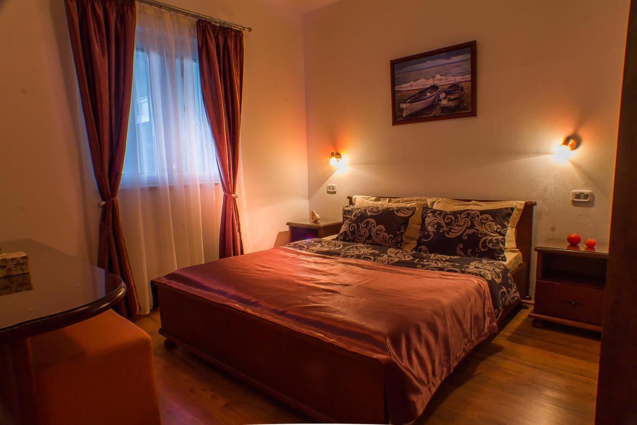 Dmm Apartments 蒂瓦特 外观 照片
