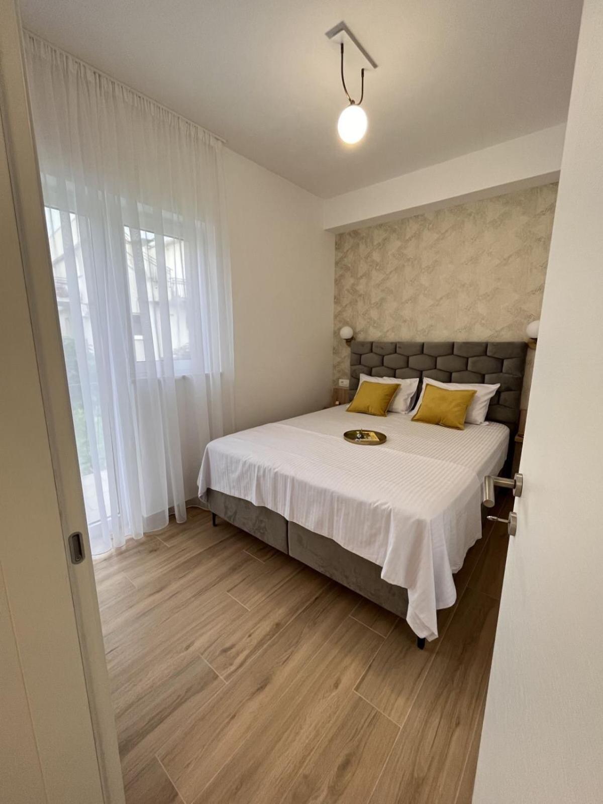 Dmm Apartments 蒂瓦特 外观 照片