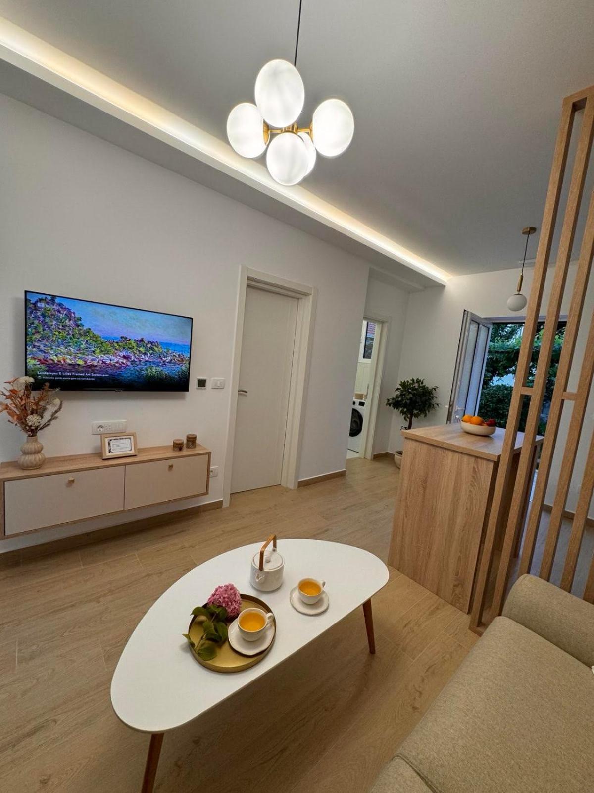 Dmm Apartments 蒂瓦特 外观 照片