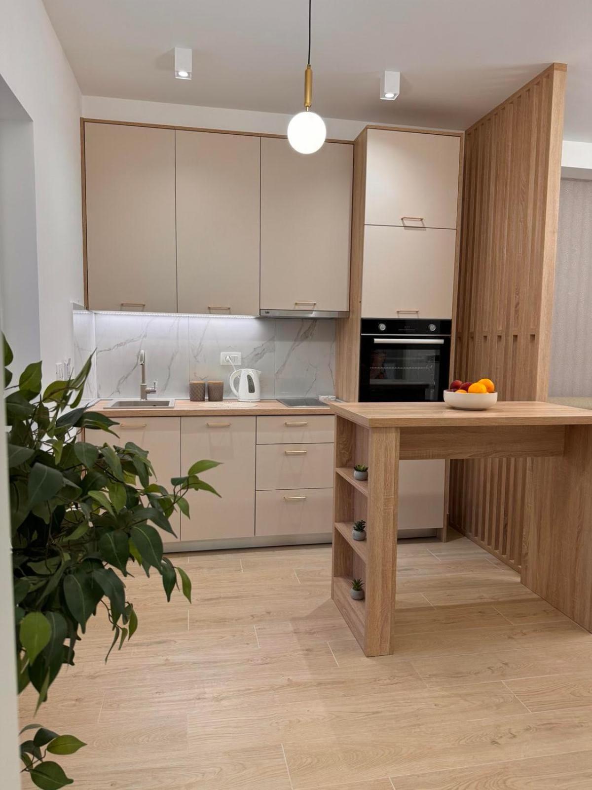 Dmm Apartments 蒂瓦特 外观 照片